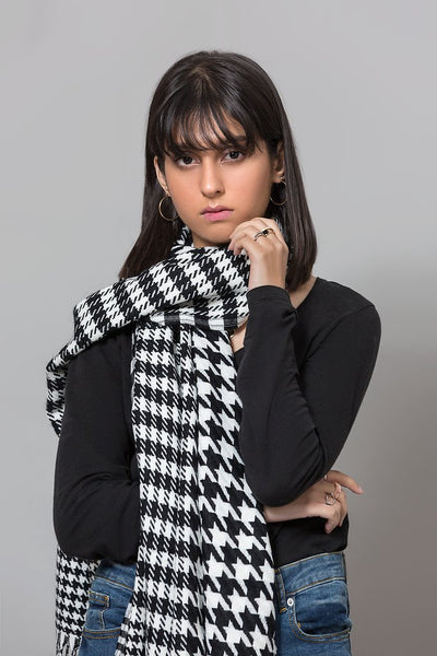 PATTERN SCARF